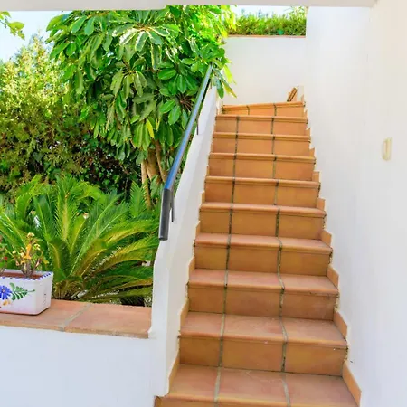 Ferienhaus Cozy In With Private Pool And Close To Puerto Banus Marbella